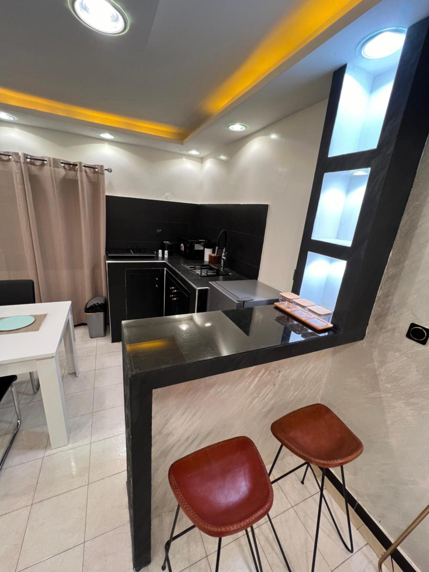 Le Confortable By Sdm Dakar Exterior foto